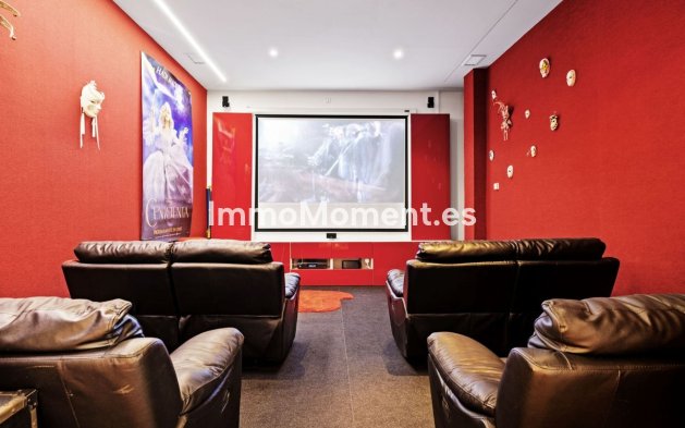 Wiederverkauf - Villa - Marbella - La Mairena