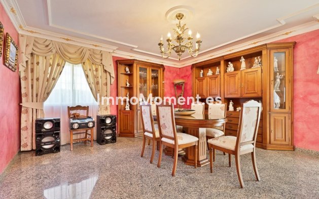 Resale - Villa - Mijas - Mijas Centro