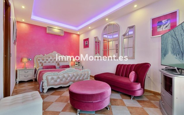 Resale - Villa - Mijas - Mijas Centro