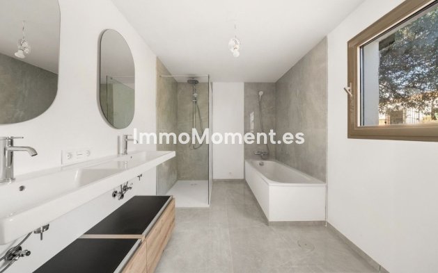 Revente - Villa - Estepona  - Estepona Centro