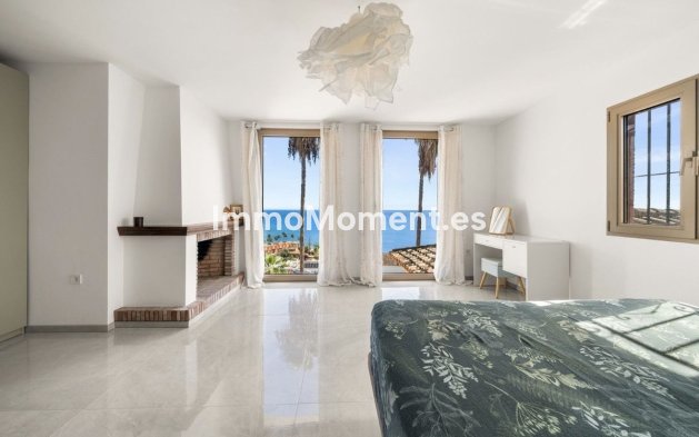 Revente - Villa - Estepona  - Estepona Centro