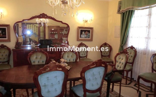 Wiederverkauf - Villa - Estepona  - Estepona Centro