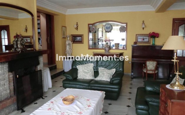 Wiederverkauf - Villa - Estepona  - Estepona Centro