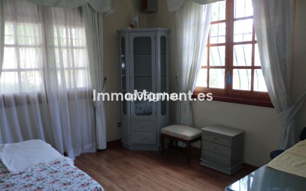 Wiederverkauf - Villa - Estepona  - Estepona Centro