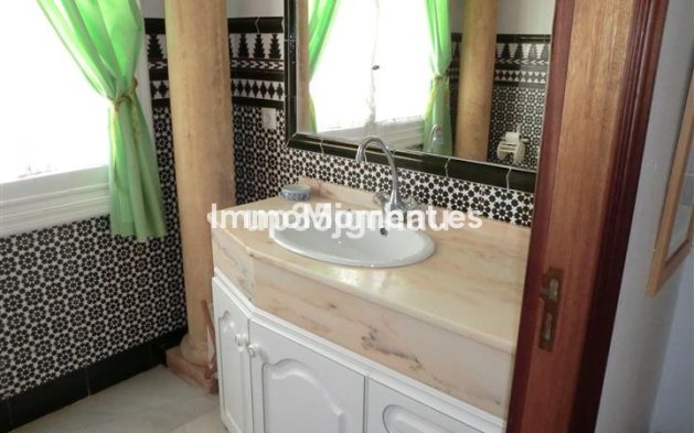 Wiederverkauf - Villa - Estepona  - Estepona Centro