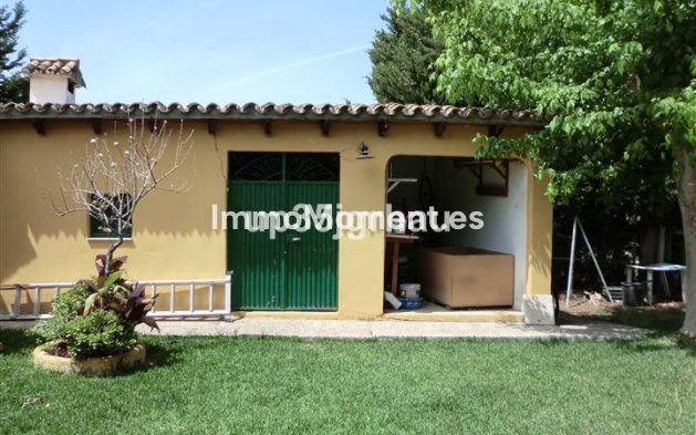 Wiederverkauf - Villa - Estepona  - Estepona Centro