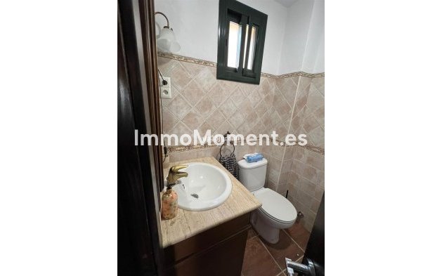 Bestaande woning - Villa - Estepona  - Estepona Centro