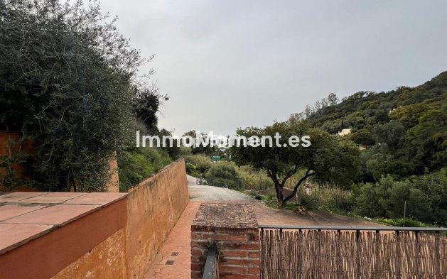 Bestaande woning - Villa - Estepona  - Estepona Centro