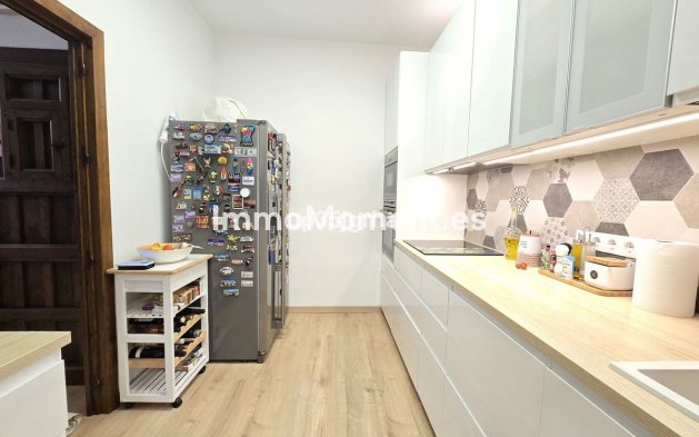 Wiederverkauf - Reihenhaus - Estepona  - Estepona Centro