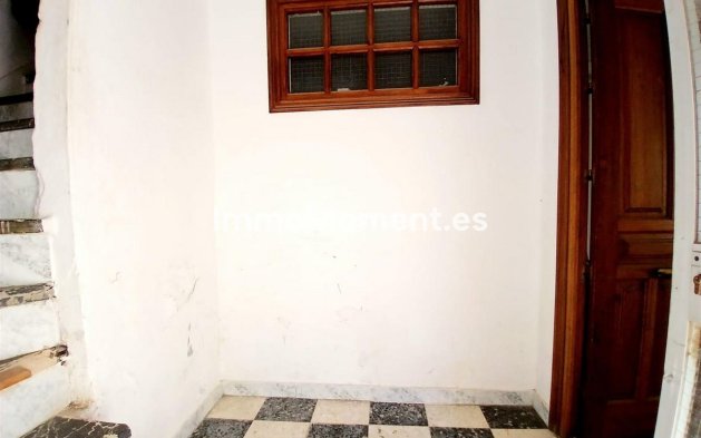 Wiederverkauf - Villa - Estepona  - Estepona Centro