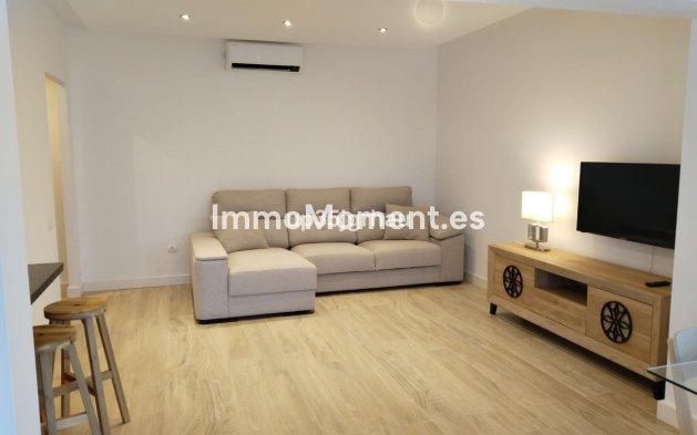 Revente - Appartement - Estepona  - Estepona Centro