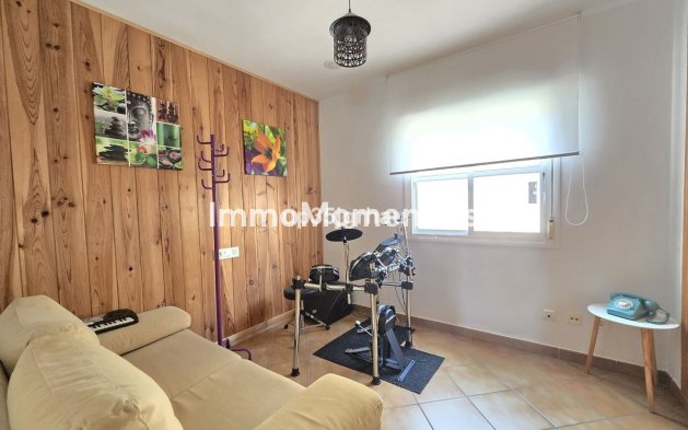 Wiederverkauf - Reihenhaus - Estepona  - Cancelada