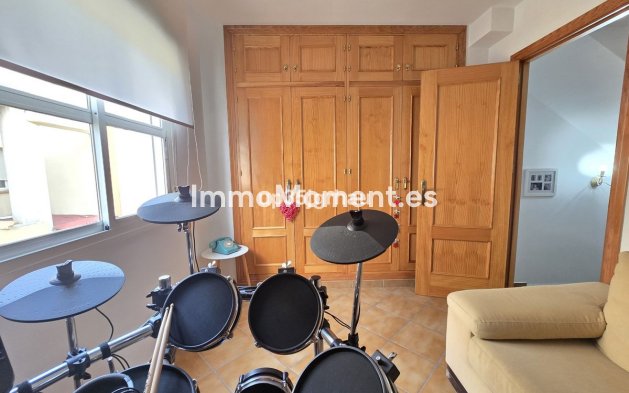 Wiederverkauf - Reihenhaus - Estepona  - Cancelada