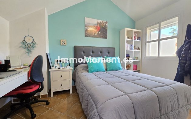 Wiederverkauf - Reihenhaus - Estepona  - Cancelada