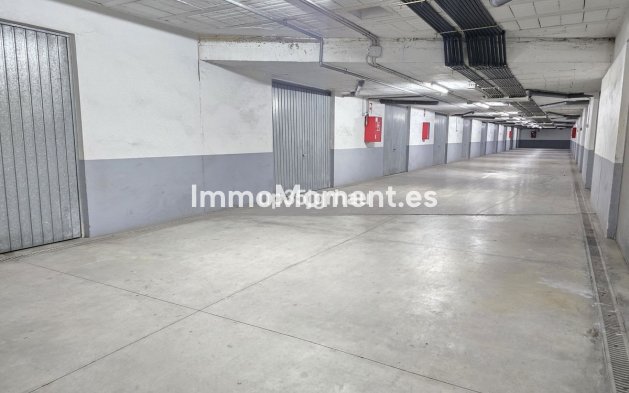 Wiederverkauf - Reihenhaus - Estepona  - Cancelada