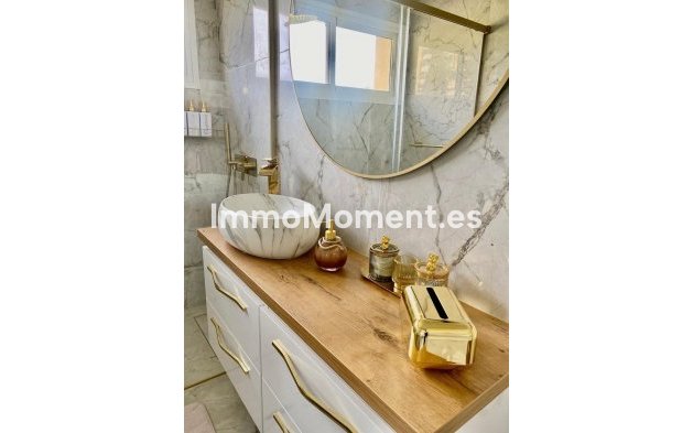 Wiederverkauf - Wohnung - Marbella - Nueva Andalucía