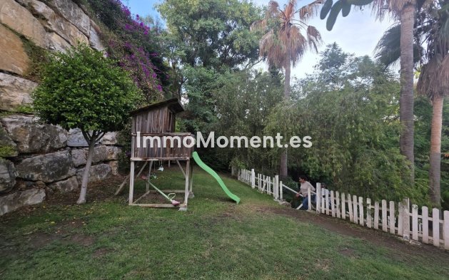 Reventa - Villa independiente - Estepona  - New Golden Mile