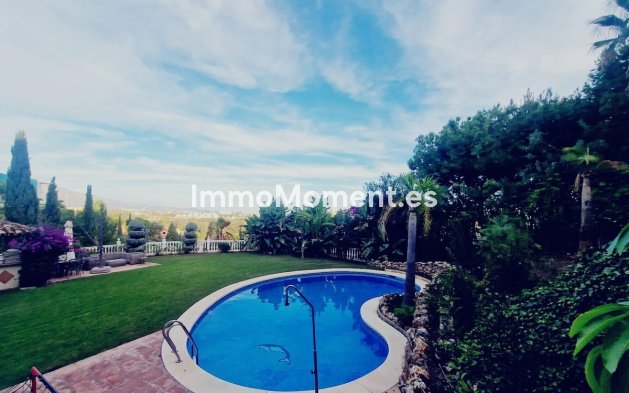 Reventa - Villa independiente - Estepona  - New Golden Mile