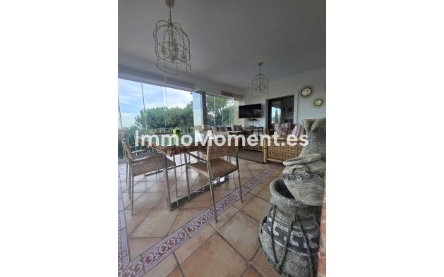 Reventa - Villa independiente - Estepona  - New Golden Mile