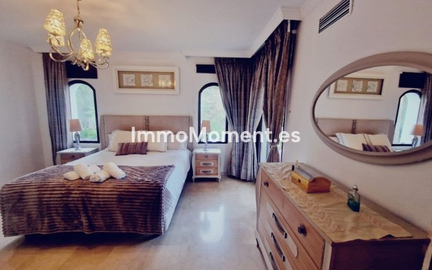 Reventa - Villa independiente - Estepona  - New Golden Mile
