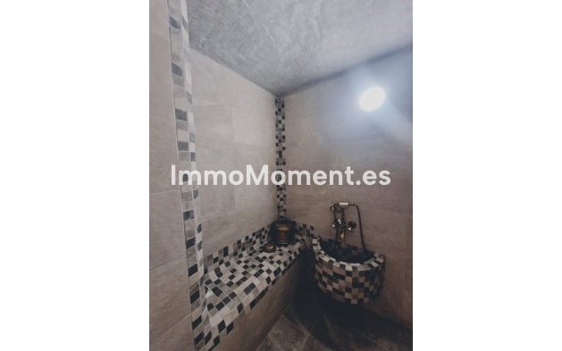 Reventa - Villa independiente - Estepona  - New Golden Mile