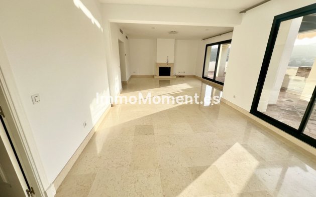 Reventa - Apartamento - Benahavís - Benahavís Centro