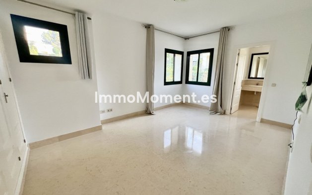 Reventa - Apartamento - Benahavís - Benahavís Centro