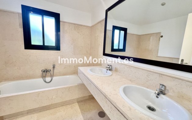 Reventa - Apartamento - Benahavís - Benahavís Centro