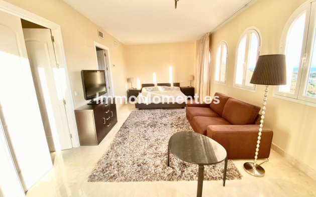 Wiederverkauf - Wohnung - Marbella - Elviria