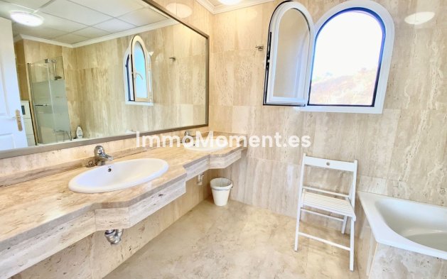 Wiederverkauf - Wohnung - Marbella - Elviria