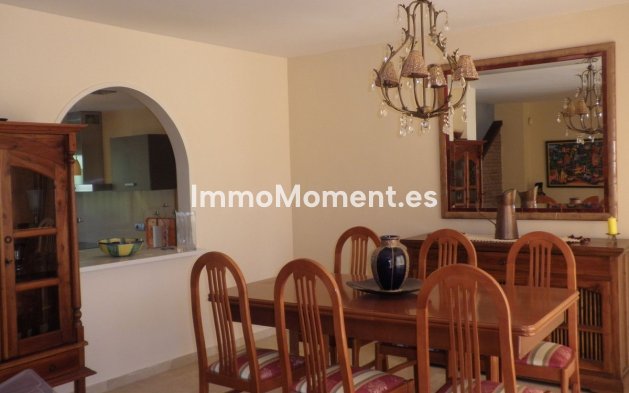 Revente - Maison mitoyenne - Estepona  - Estepona Centro