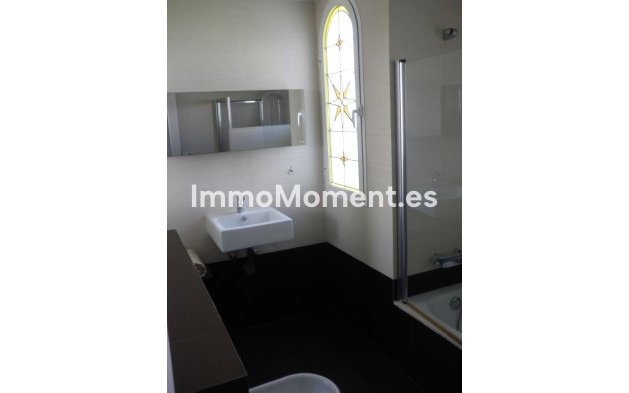 Revente - Maison mitoyenne - Estepona  - Estepona Centro