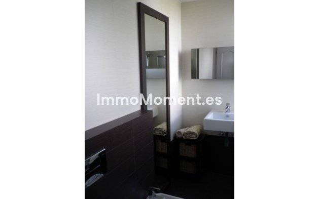 Revente - Maison mitoyenne - Estepona  - Estepona Centro