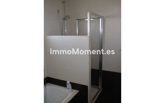 Revente - Maison mitoyenne - Estepona  - Estepona Centro