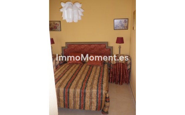 Revente - Maison mitoyenne - Estepona  - Estepona Centro