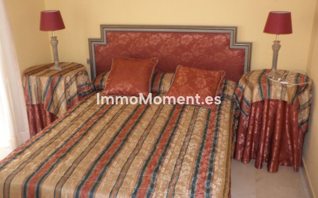 Revente - Maison mitoyenne - Estepona  - Estepona Centro