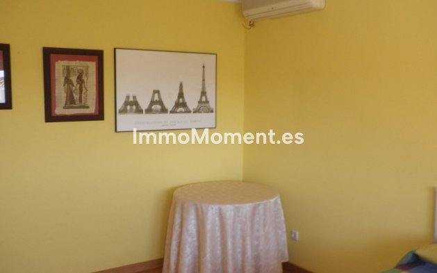 Revente - Maison mitoyenne - Estepona  - Estepona Centro