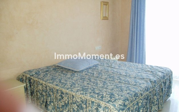 Revente - Maison mitoyenne - Estepona  - Estepona Centro