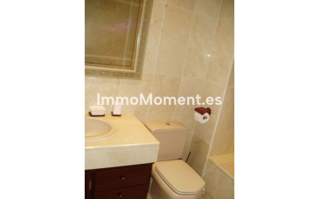 Revente - Maison mitoyenne - Estepona  - Estepona Centro