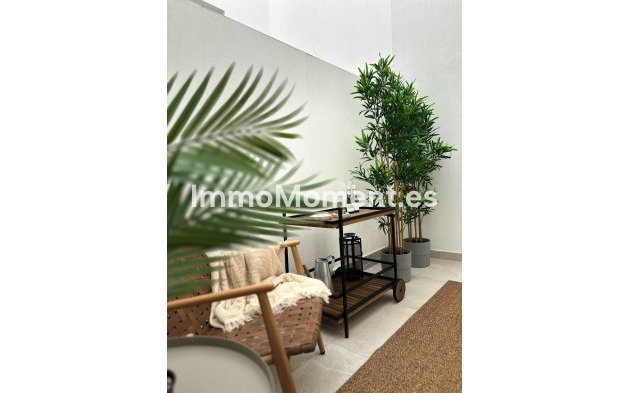 Wiederverkauf - Wohnung - Estepona  - Estepona Centro