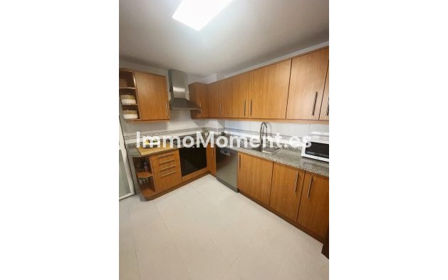 Wiederverkauf - Reihenhaus - Estepona  - Atalaya