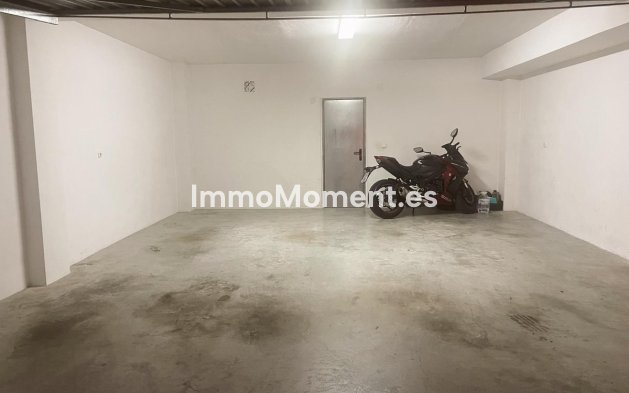 Wiederverkauf - Reihenhaus - Estepona  - Atalaya