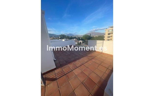 Wiederverkauf - Reihenhaus - Estepona  - Atalaya