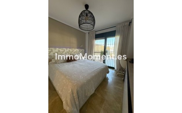 Revente - Appartement - Estepona  - Estepona Centro