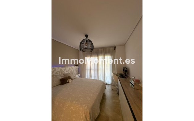Revente - Appartement - Estepona  - Estepona Centro