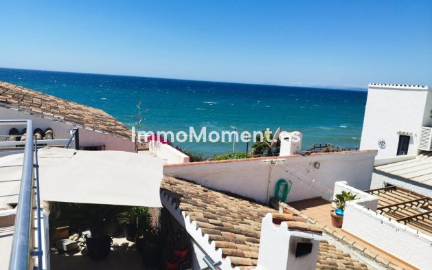 Bestaande woning - Villa - Estepona  - Estepona Centro