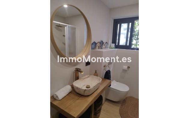 Bestaande woning - Villa - Estepona  - Estepona Centro