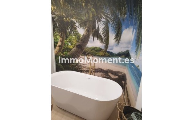 Bestaande woning - Villa - Estepona  - Estepona Centro