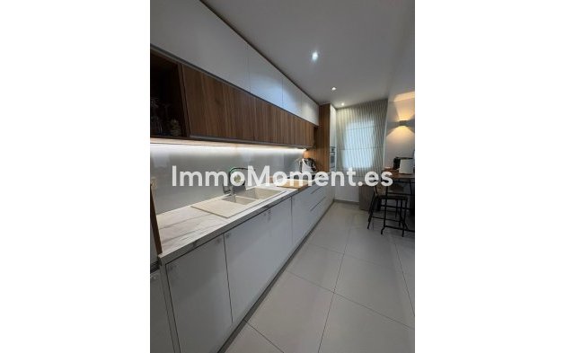 Resale - Apartment - Marbella - Marbella Centro