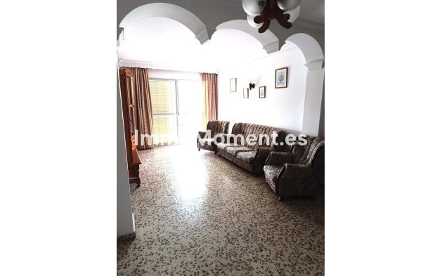 Wiederverkauf - Wohnung - Estepona  - Estepona Centro